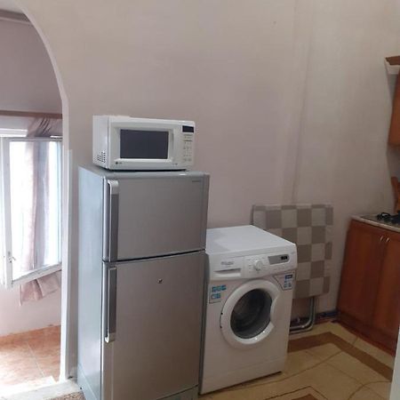 Apartmán Tnak Kad Dilidžan Exteriér fotografie